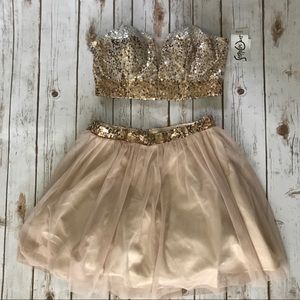 Gold Sequin 2-Piece Skirt Set